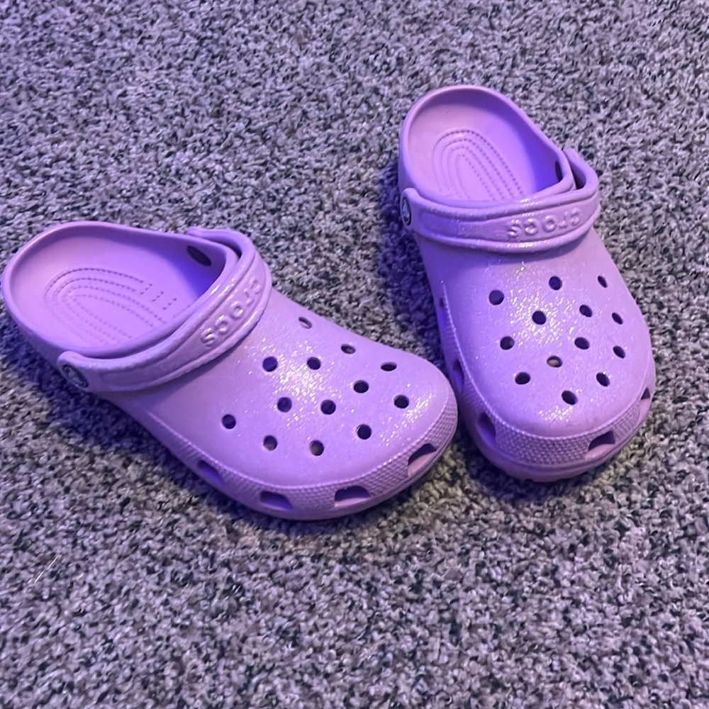 NWOT Unisex Glittery Purple Crocs